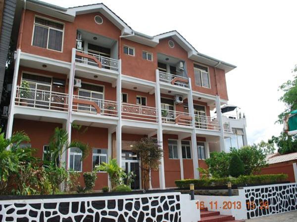 Hotel Vivi Palace Matadi Luaran gambar