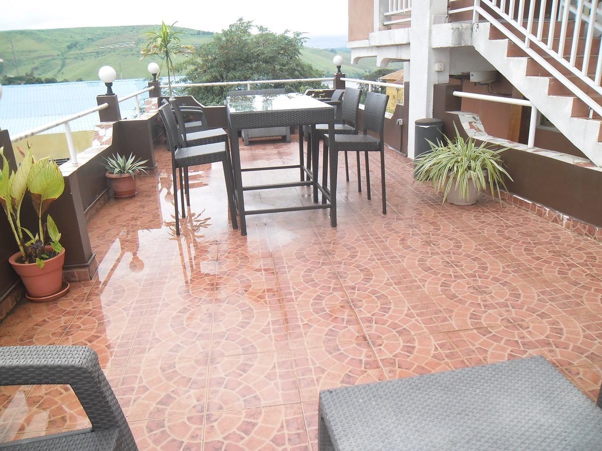 Hotel Vivi Palace Matadi Luaran gambar